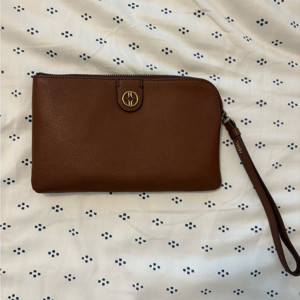 Fossil Brown Leather Wristlet Clutch